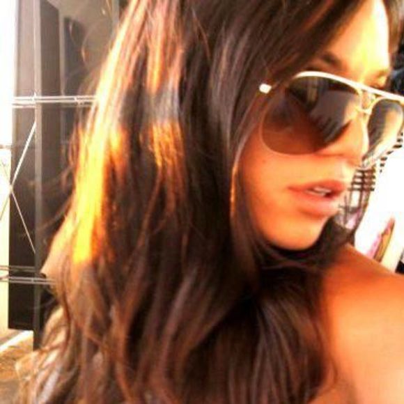 Meet your Posher, Melissa - Picture 1 of 1